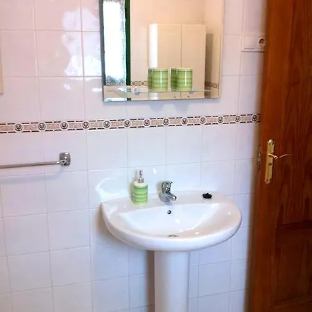 2 Bedrooms With Sea View Shared Pool And Enclosed Garden At Montana Roja Appartement